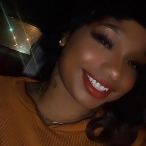 Meet your Posher, Aderah